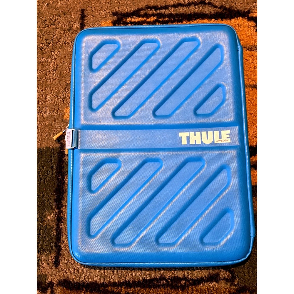 Thule Gauntlet Rigid Laptop Sleeve Case Blue Molded Protective Cover